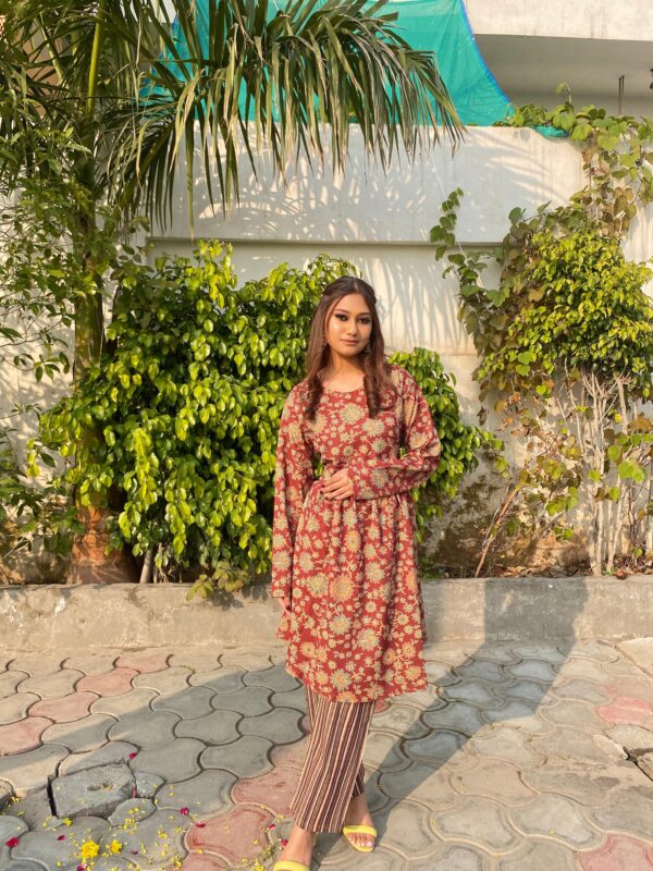 Sleek & Stylish Co-ord - Image 3